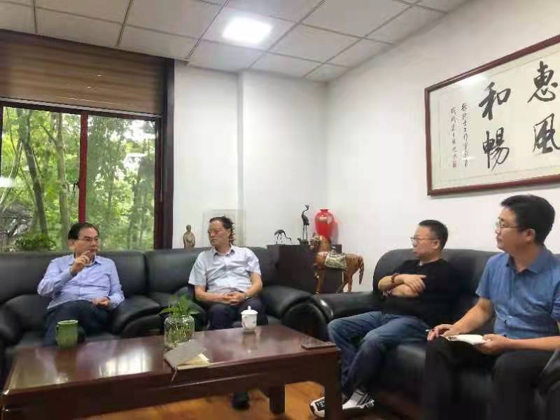 生態(tài)水泥公司黨委書(shū)記、董事長(cháng)張超暉赴陜煤集團5G+工業(yè)互聯(lián)網(wǎng)研究院同徐宗本院士交流座談