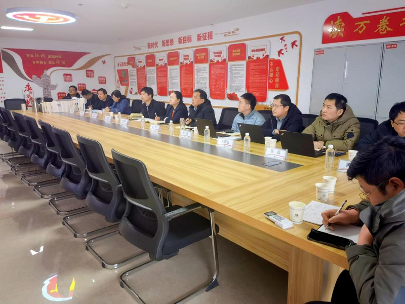 齊心協(xié)力  攻堅克難  多措并舉——全力推進(jìn)神木年產(chǎn)60萬(wàn)m3高強輕骨料云砼石”項目
