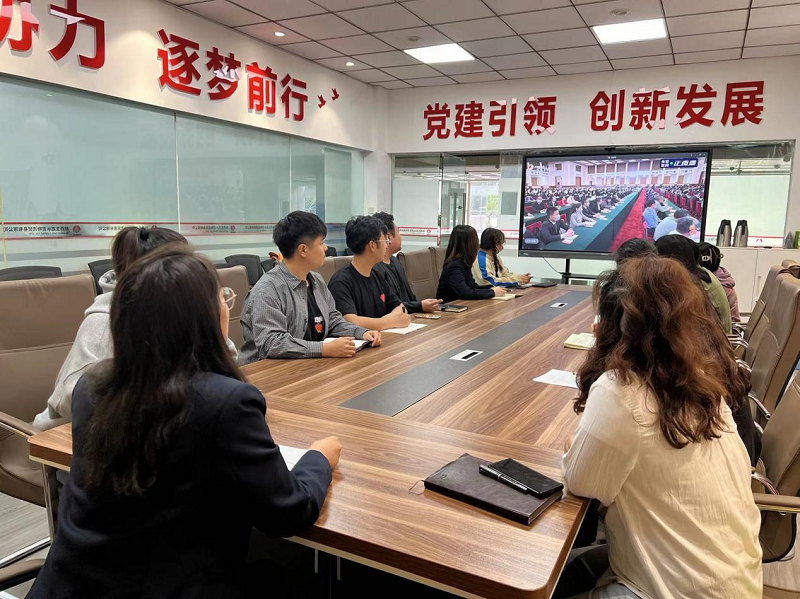 物貿公司團支部開(kāi)展青年團員學(xué)習分享會(huì )