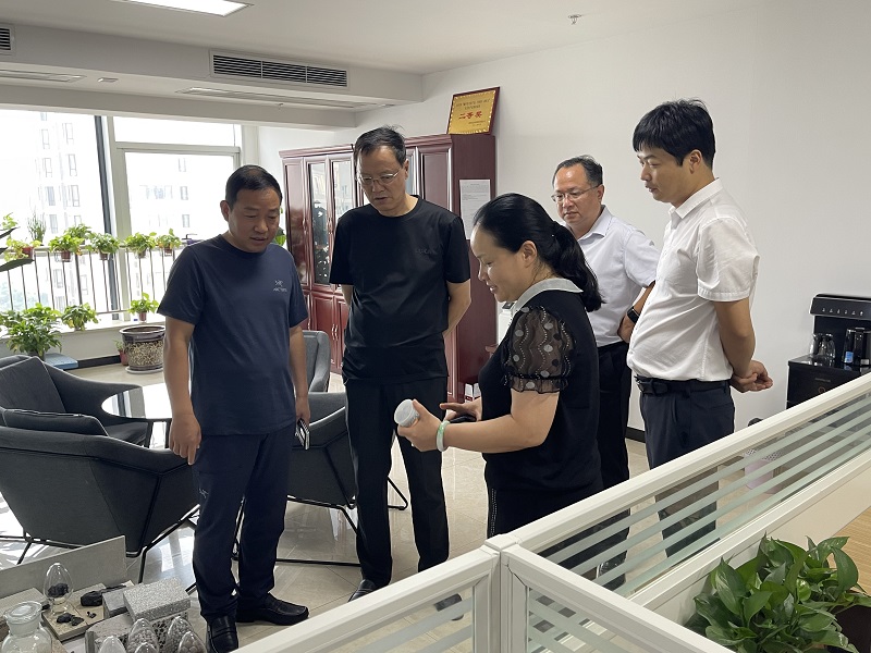 蒲白礦務(wù)局一行赴生態(tài)水泥公司進(jìn)行參觀(guān)交流