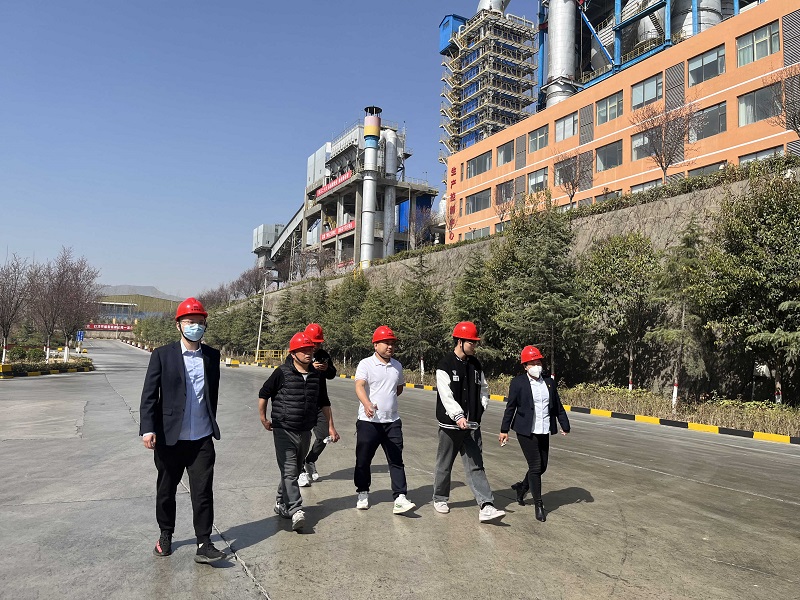 市場(chǎng)營(yíng)銷(xiāo)部：齊心協(xié)力促生產(chǎn) 全力以赴保供應