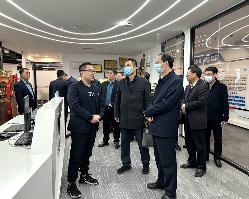 保定市政府副市長(cháng)安悅民一行到智引公司考察調研