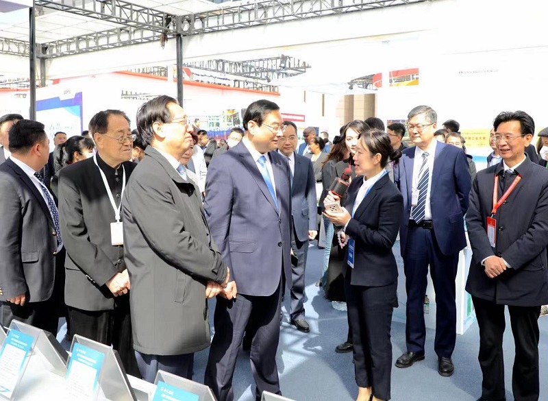 陜西建材科技公司參展第十七屆榆林國際煤博會(huì )備受社會(huì )各界矚目