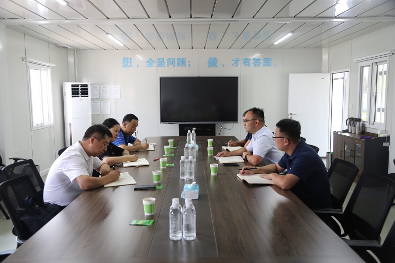 陜西建材科技公司副總經(jīng)理杜永康一行深入龍門(mén)綠碳公司調研指導工作