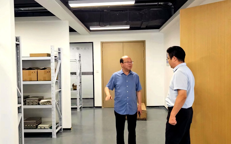 陜西建材科技公司紀委書(shū)記王利民到智引公司調研指導工作