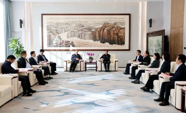 青海省人大常委會(huì )副主任張黃元一行到陜煤集團考察交流