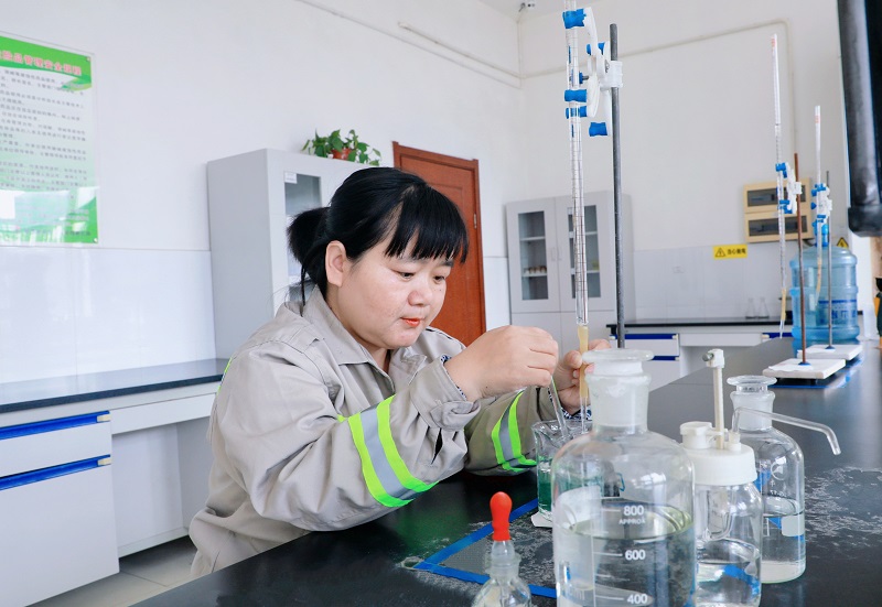 張曉愛(ài)：水泥生產(chǎn)一線(xiàn)的“多面能手”