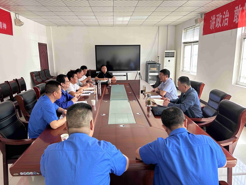 漢中市人大常委會(huì )黨組成員、副主任馮永清到賽柯瑞思公司考察調研