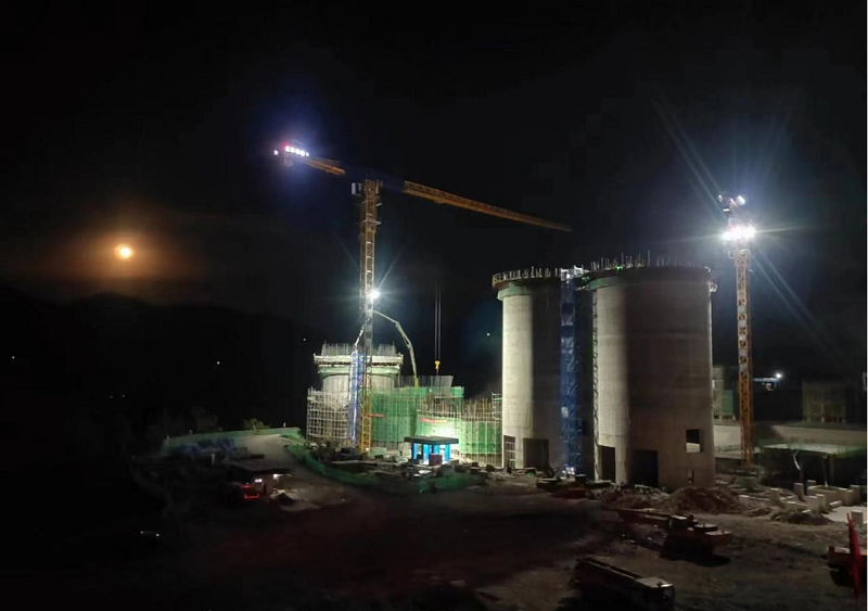 無(wú)懼高溫戰當“夏”——陜渝建材公司項目建設“不減速”